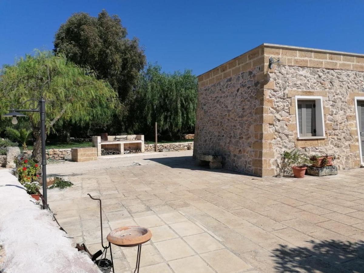 Bed and Breakfast Agriturismo Allu Ruvezzu Торре-Моцца Экстерьер фото