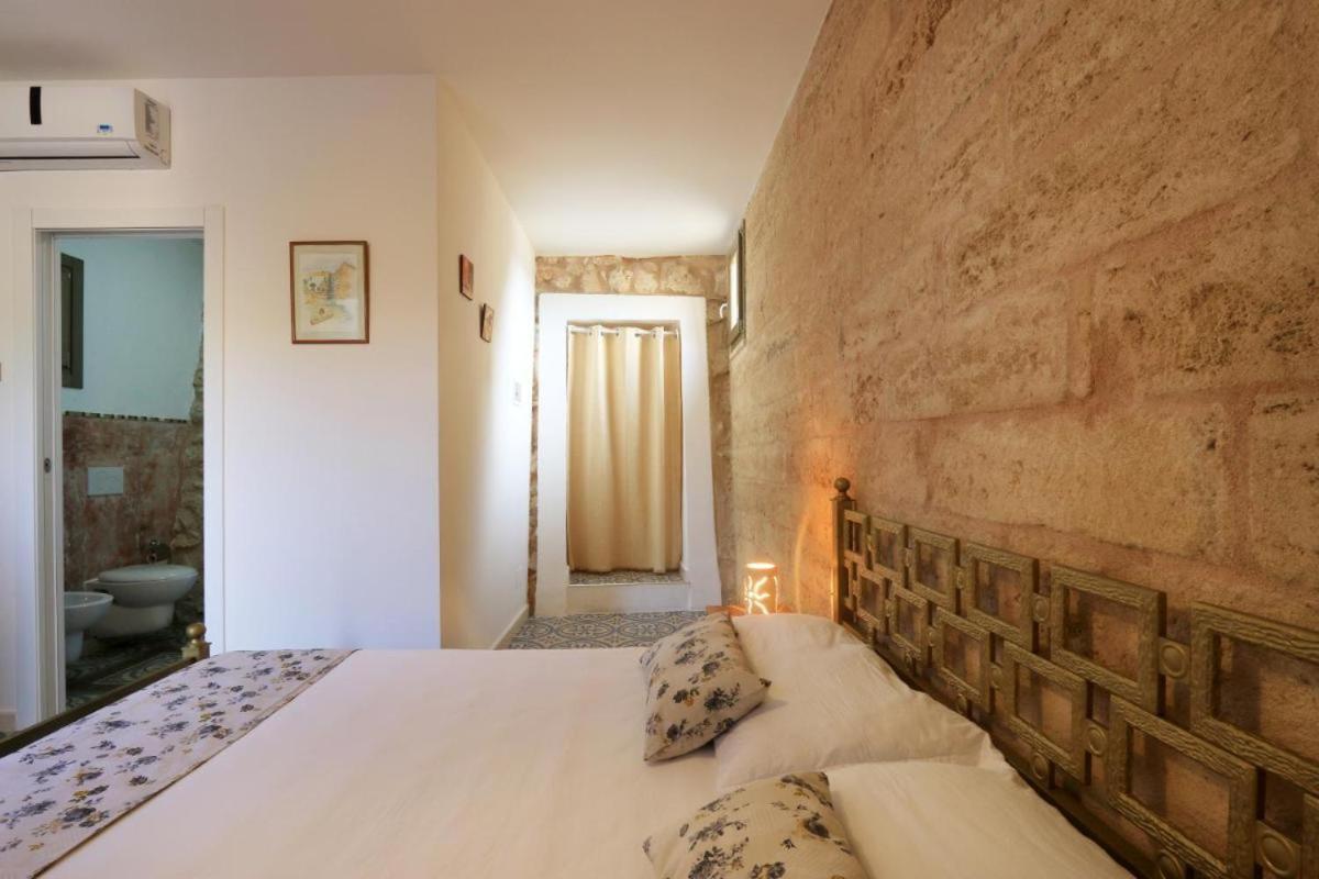 Bed and Breakfast Agriturismo Allu Ruvezzu Торре-Моцца Экстерьер фото