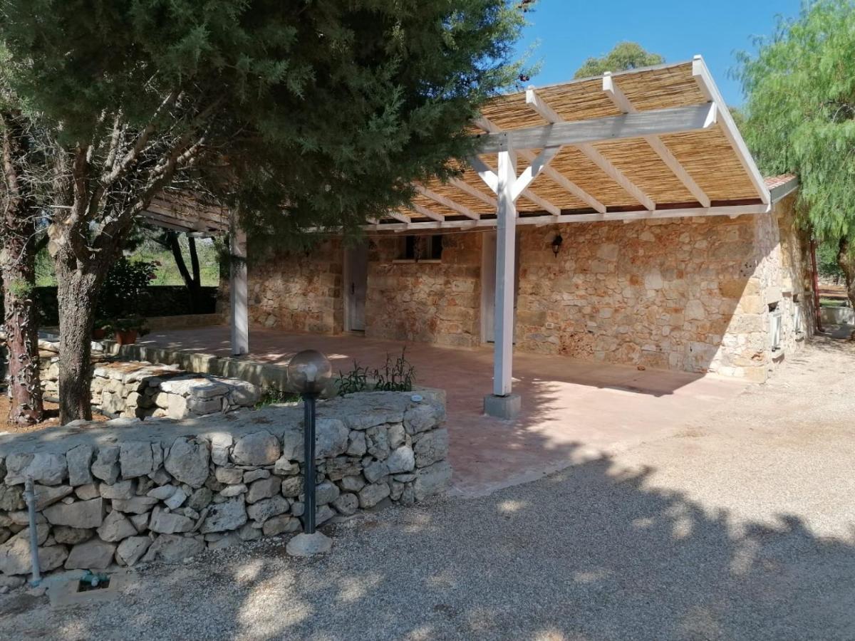 Bed and Breakfast Agriturismo Allu Ruvezzu Торре-Моцца Экстерьер фото